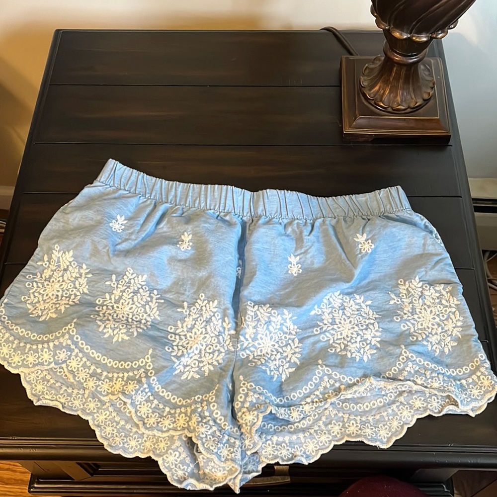 Alya shorts